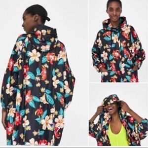 NWOT Zara Rain Jacket Floral Hooded Zip up Pocket Beachy Tropical Lightweight